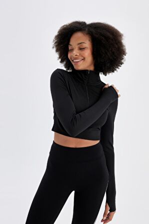 DeFactoFit Slim Fit Dar Kesim Fermuarlı Dik Yaka Sporcu Uzun Kollu Tişört W0343AZ24AUBK81