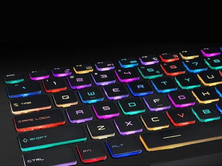 MSI GT76 Titan 9SG Klavye Işıklı (RGB)