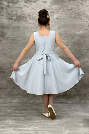 Fiyonklu Kız Çocuk Elbisesi