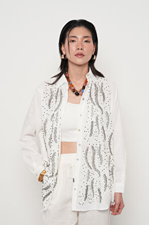 KADIN ÖNÜ BONCUKLU OVERSİZE KESİM DÜZ RENK GÖMLEK