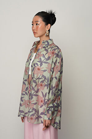 KADIN YEŞİL RENK ÇİÇEK DESENLİ OVERSİZE KESİM GÖMLEK