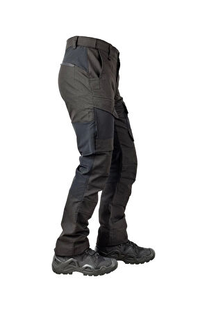 Tactical Pantolon Siyah Renk ve Siyah Kaplama Detaylı
