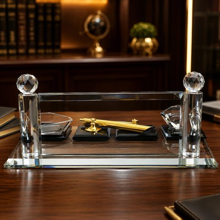 Kişiye Özel Lüks Kristal Masaüstü İsimlik Seti - Gold Kalemli ve Saatli Ofis HediyesiKişiye Özel Lüks Kristal Masaüstü İsimlik Seti - Gold Kalemli ve Saatli Ofis Hediyesi