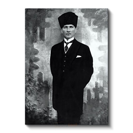 Siyah Beyaz Atatürk - Kalpak ve Klasik Duruş Kanvas Tablo