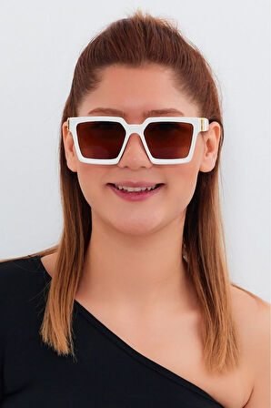 KADIN TARZ GÜNEŞ GÖZLÜĞÜ