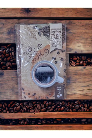 12,5x19,5 CM 112 SAYFA ÇİZGİLİ KOKULU DEFTER KARTON KAPAK KREM RENK KAĞIT