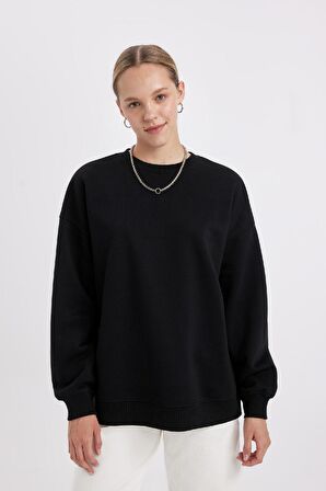 DeFacto Okula Dönüş Oversize Geniş Kalıp Bisiklet Yaka Basic Düz Kalın Sweatshirt Y1346AZ24WNBK81
