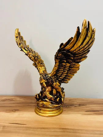 Güç ve Asalet Sembolü Polyester Kartal Heykeli (26x27 cm) 