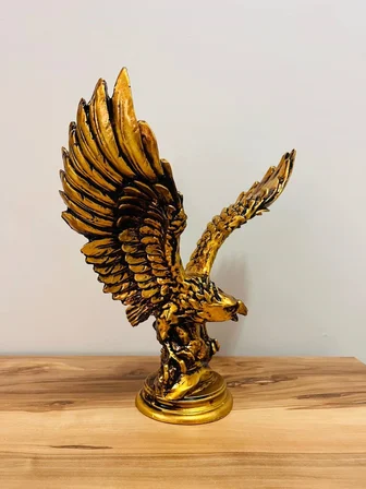 Güç ve Asalet Sembolü Polyester Kartal Heykeli (26x27 cm) 