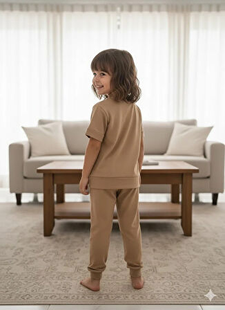 ÇOCUK BEJ PİJAMA TAKIMI