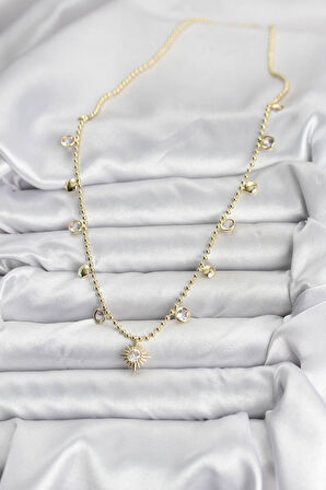 Zirkon Taşlı Kutup Yıldızı Model Pirinç Gold Renk Kadın Kolye