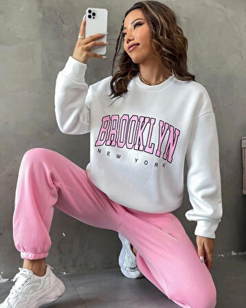 Kadın Bisiklet Yaka Brooklyn Baskılı üç Iplik Kumaş Sweat