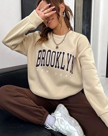 Kadın Bisiklet Yaka Brooklyn Baskılı üç Iplik Kumaş Sweat