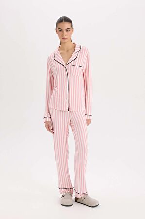 DeFacto Pijama Takımı Çizgili Uzun Kollu Üst Beli Lastikli Uzun Altı-Fall in Love D6845AX24AUBR277