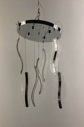 Lüks Krom Çemberli Seri 7li Tüy Figürlü Modern Led Sarkıt Avize