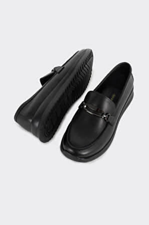 Günlük Hakiki Deri Kadın Tokalı Casual Ayakkabı