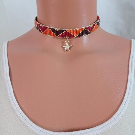 Kum Boncuk Dokuma Yıldızlı Choker