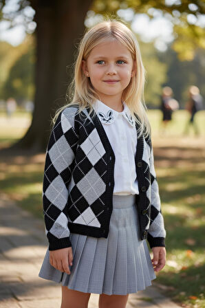 Hırkalı Gömlekli Kız Çocuk Etekli Takım