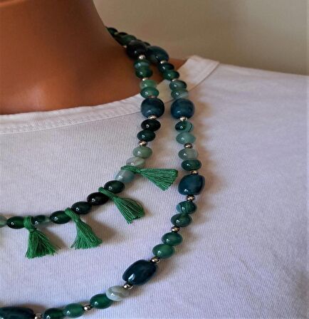 İki Sıralı Püsküllü Yeşil Akik Kolye