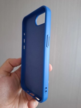 iPhone 16e Uyumlu Logolu İçi Kadife Silikon Lansman Kılıf 