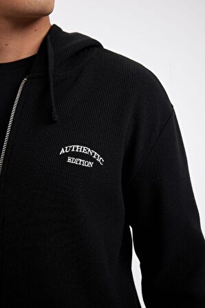 DeFacto Siyah Relax Fit Kapüşonlu Waffle Baskılı Cepli Fermuarlı Sweatshirt D2629AX24AUBK81