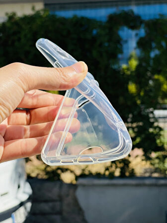 Apple iPhone 17 Pro Kılıf Kartlıklı Lüx Şeffaf Silikon Kapak