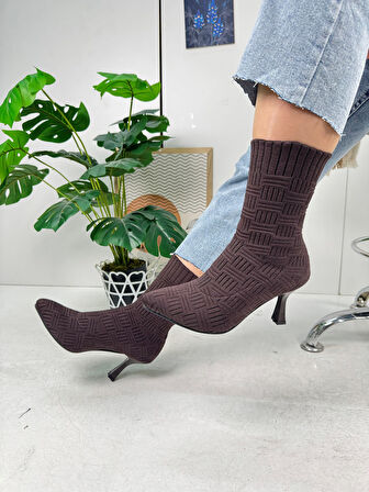 Günlük Kadın Bot Yüksek İnce Topuklu Triko Esnek Sivri Burunlu Tırtıklı Taban Rahat Bootie 170
