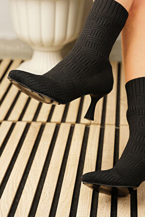 Günlük Kadın Bot Yüksek İnce Topuklu Triko Esnek Sivri Burunlu Tırtıklı Taban Rahat Bootie 170