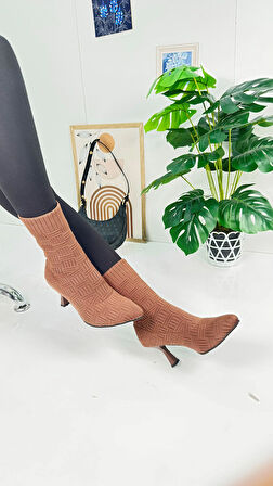 Günlük Kadın Bot Yüksek İnce Topuklu Triko Esnek Sivri Burunlu Tırtıklı Taban Rahat Bootie 170