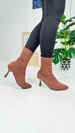 Günlük Kadın Bot Yüksek İnce Topuklu Triko Esnek Sivri Burunlu Tırtıklı Taban Rahat Bootie 170