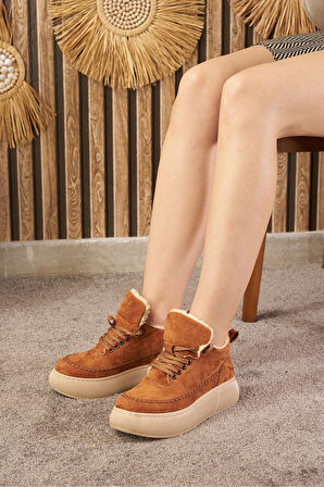 Günlük Kadın Bot Bağcıklı Yüksek Kalın Tabanlı Kürklü Oval Burunlu Süet Rahat Hafif Bootie 1701