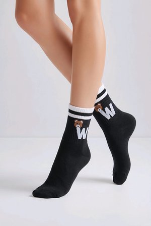 Biçomi 3’lü Paket: %80 Pamuklu, Terleme Önleyici, Ayıcık Desenli Kadın Konfor Çorap Seti