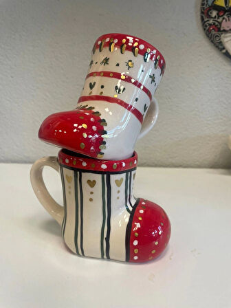 Yılbaşı Ruhu 2'li Sevimli Çorap Kupa