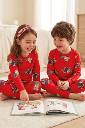 Unisex Kırmızı Renk Ayıcık Desenli Uzun Kollu Pijama Takımı 