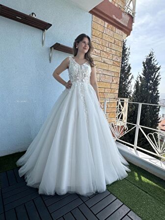 Diana Üç Boyutlu Dantel A Kesim Gelinlik