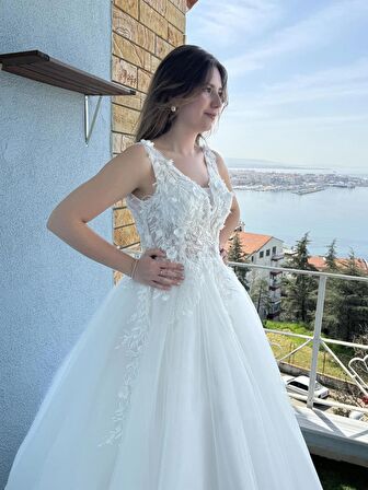 Diana Üç Boyutlu Dantel A Kesim Gelinlik