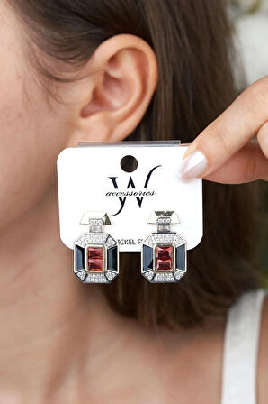 Kırmızı Geçişli Küpe