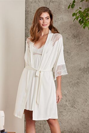 Saten Dantelli Gecelik & Sabahlık Takım - 4010