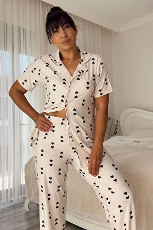 Ekru Kalp Desenli Yumoş Pijama Takımı