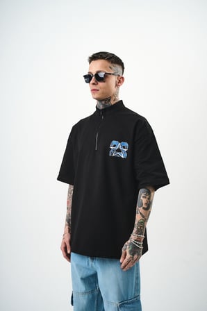 Erkek 22 Baskılı Yarım Fermuarlı Oversize T-Shirt Siyah