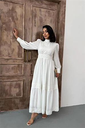 Kadın krep kumaş özel tasarım dantel detaylı astarlı elbise DPMS2533