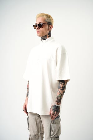 Erkek Be Kind Nakışlı Yarım Fermuarlı Oversize T-Shirt Ekru