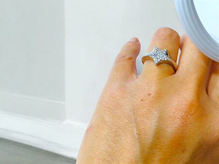 Kadın Zirkon Taşlı Ayarlanabilir Yıldız Yüzük Gümüş Renk