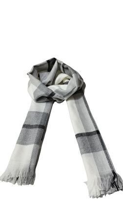 Kırık Beyaz Zemin Üzerine Gri Siyah Kareli Kışlık Şal  (70*180)