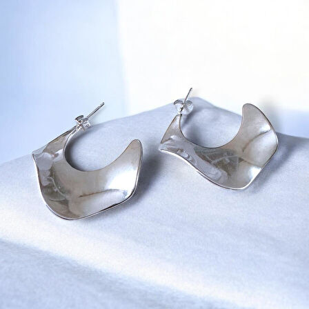 Akışkan Geometrik Tasarım Halka Damla  Kadın Çelik Küpe Gümüş Renk 