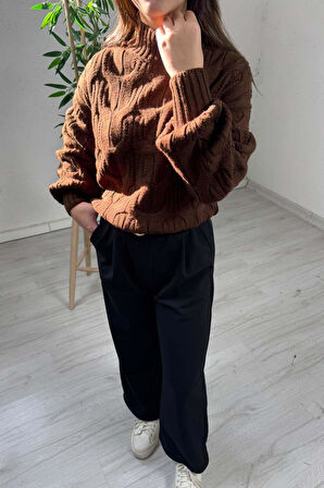 Explode - Kadın Kahve Yarım Boğazlı Örgülü Oversize Triko Kazak