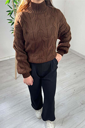 Explode - Kadın Kahve Yarım Boğazlı Örgülü Oversize Triko Kazak