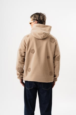 Erkek Süzene Nakış Detaylı Kapüşonlu Oversize Polar Hoodie Bej