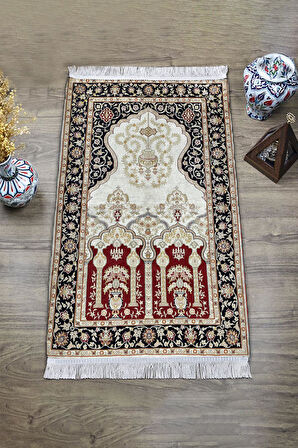 Dijital Baskı Kaymaz Tabanlı Yıkanabilir Püsküllü Seccade SCD0006