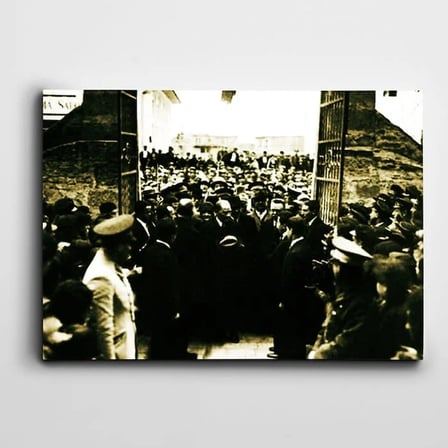 Atatürk Afyonkarahisar Lisesinde Kanvas Tablo